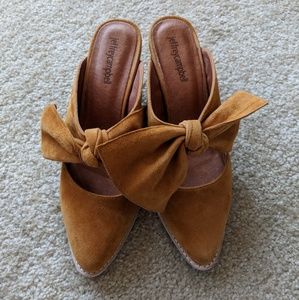 jeffrey campbell cyrus block heel mules